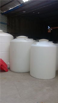 外加劑復配設備與滾塑容器 創(chuàng)新技術與應用前景